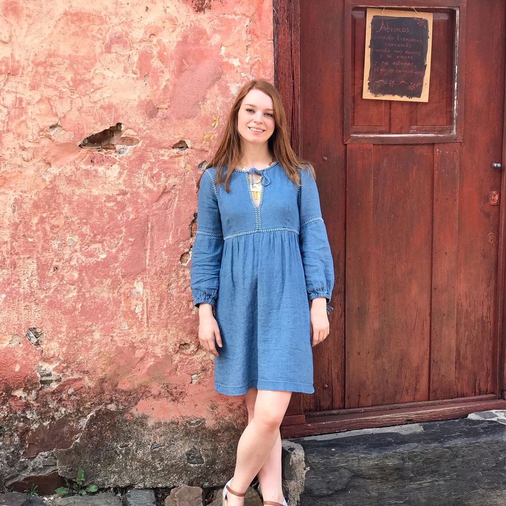 Meet your Posher, Emily